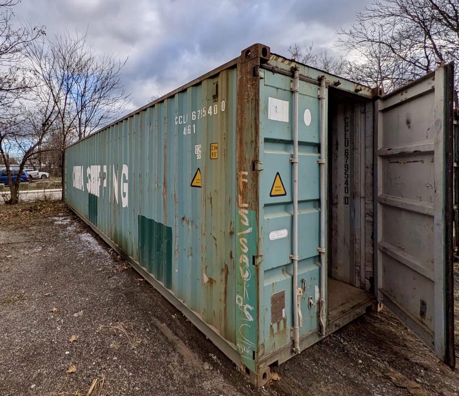 A 40' High Cube Used shipping container delivered by StoreCan, placed on-site and ready for use. The container is cargo-worthy, wind & water-tight, and ideal for storage, business, or modification projects. StoreCan offers affordable new & used shipping containers for sale across Canada with fast delivery. Call +1 (800) 866-0208 or visit StoreCan.ca to get yours today!